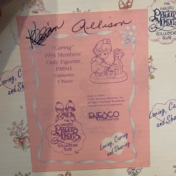 Precious moments caring - Picture 2 of 3